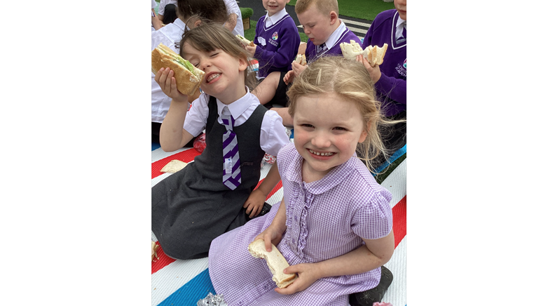 Lighthouse keepers lunch