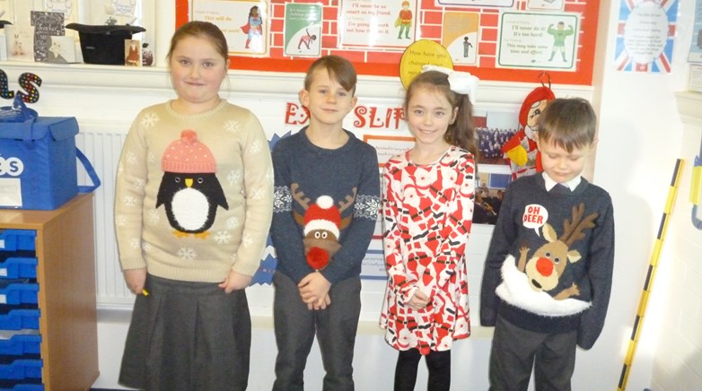 Christmas jumper day -3.jpg1