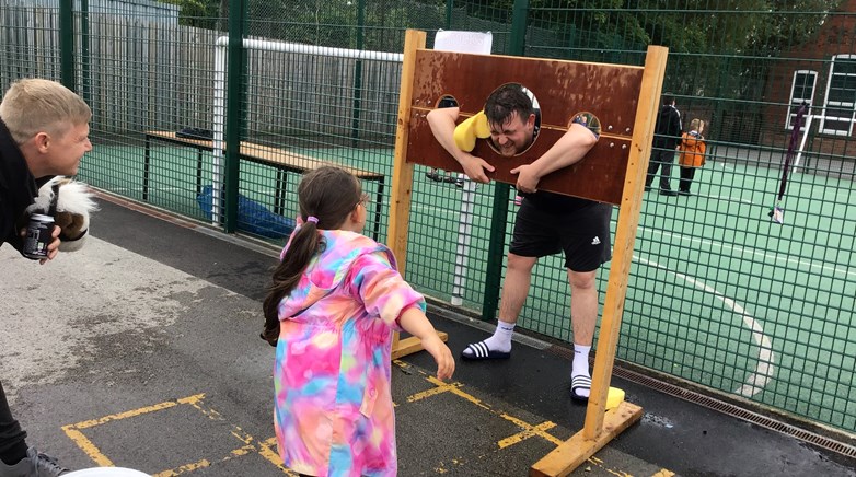 vSummer Fayre