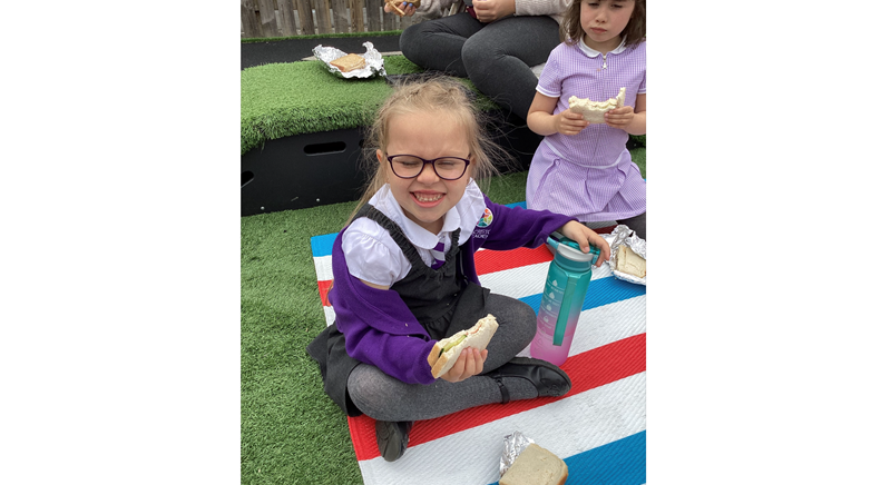 Lighthouse keepers lunch