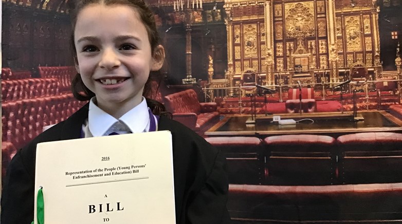 Parliamentary loan box 