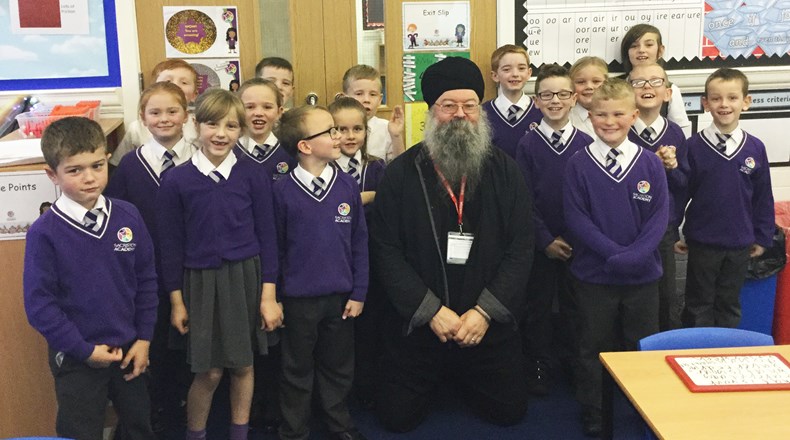 Pupils enjoy special visit from Sikh, Cloud Singh